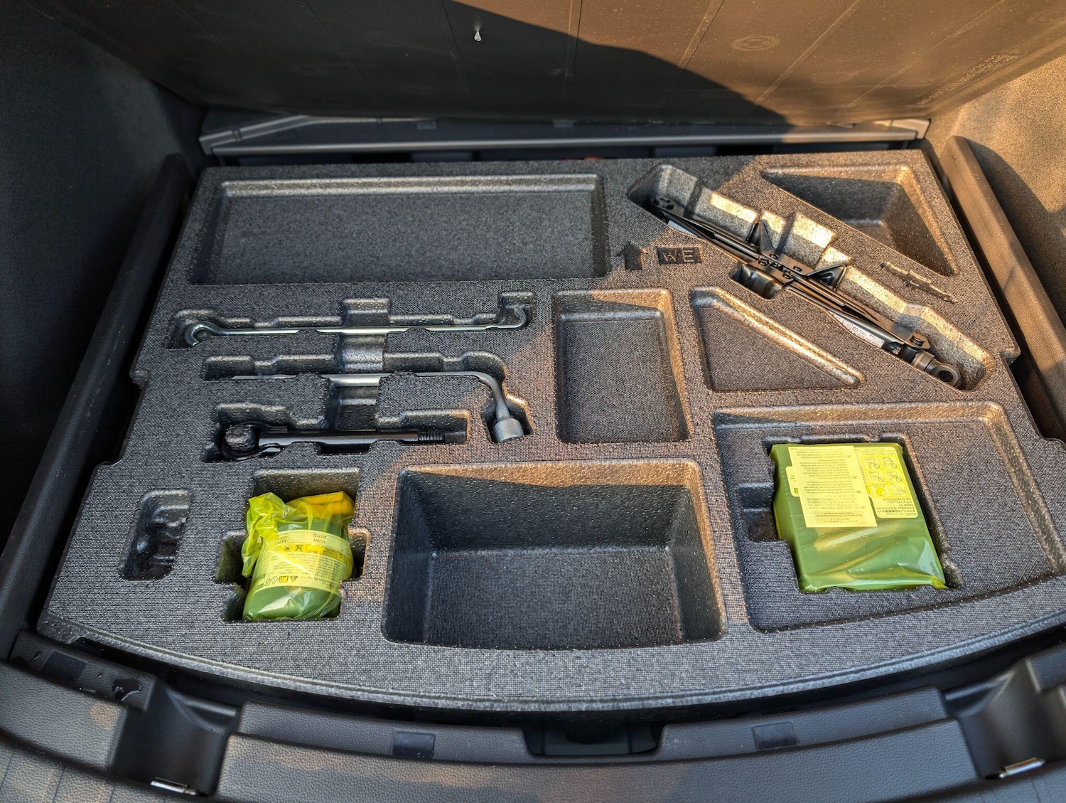 Used Toyota Corolla for sale - 77783348: Photo 52