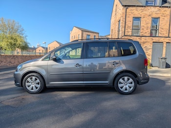 Used Volkswagen Touran 2016 for sale - 78561090: Photo