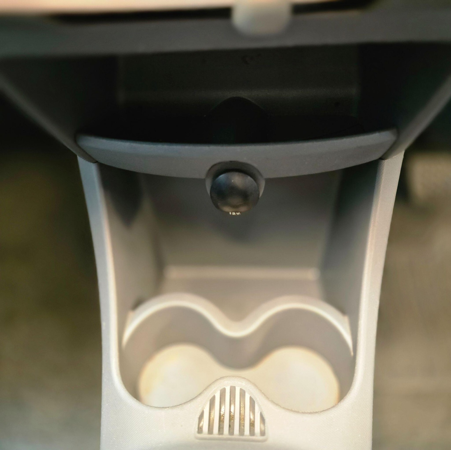 Used Toyota AYGO 2011 for sale - 76926325: Photo 24