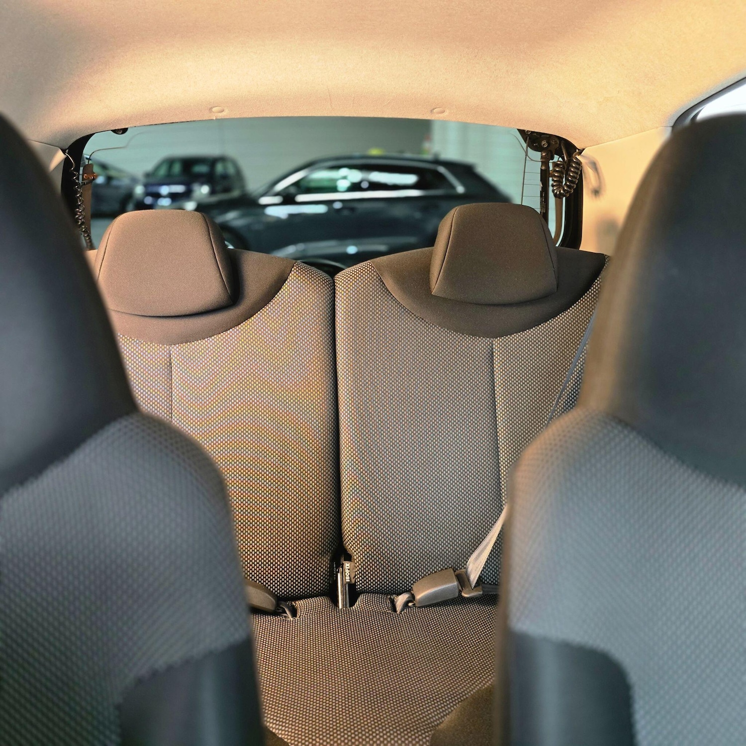 Used Toyota AYGO 2011 for sale - 76926325: Photo 37