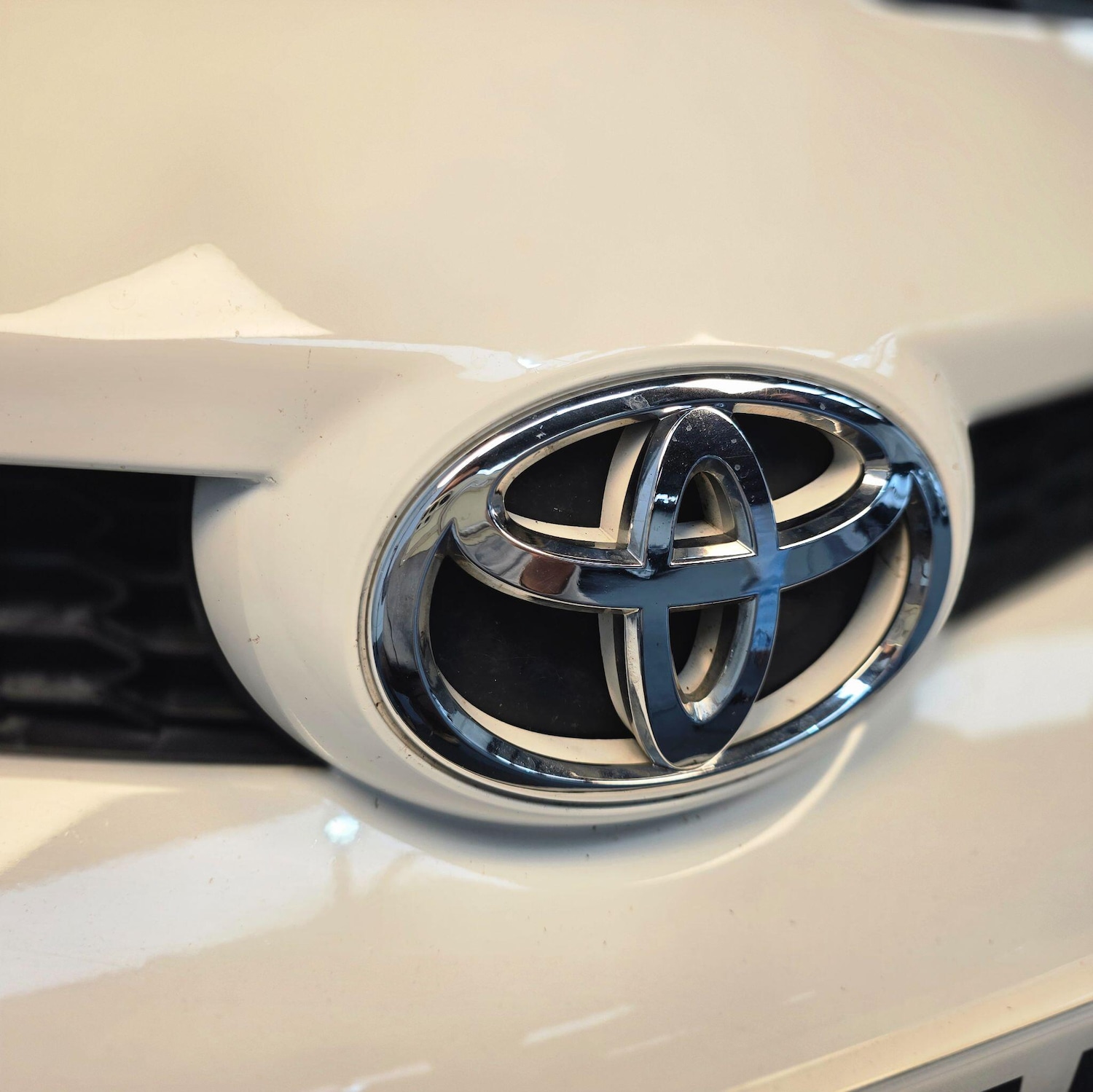 Used Toyota AYGO 2011 for sale - 76926325: Photo 46