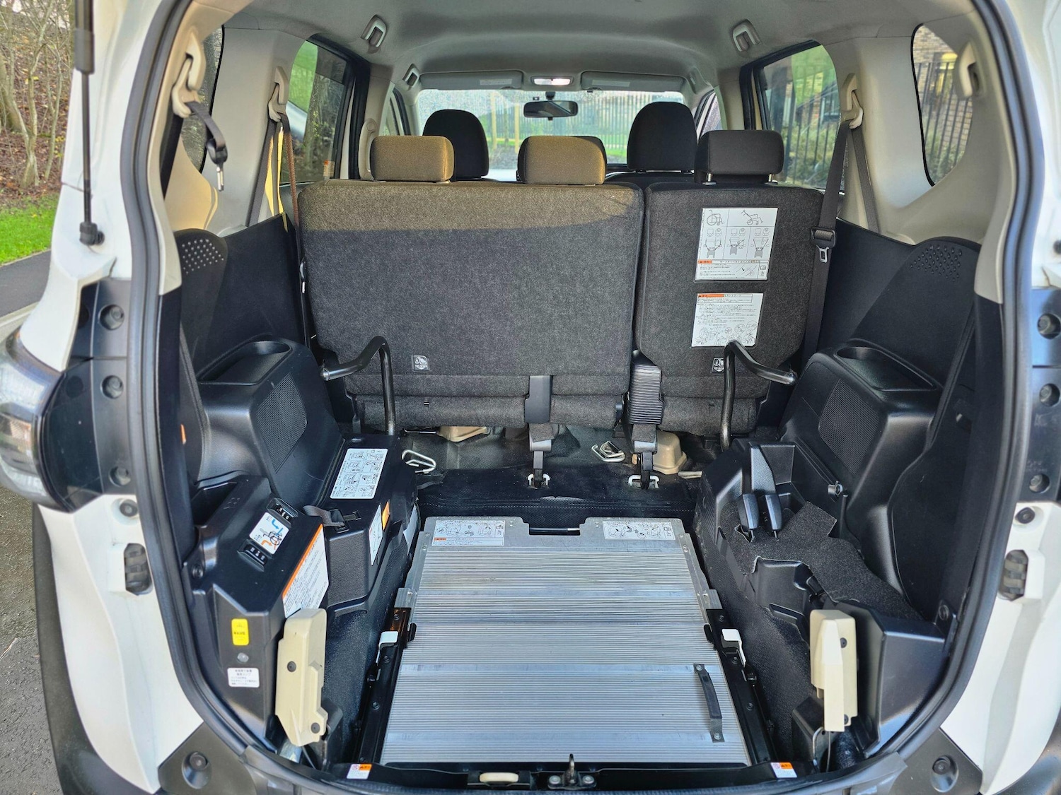 Used Toyota Sienta 2025 for sale - 76866017: Photo 32