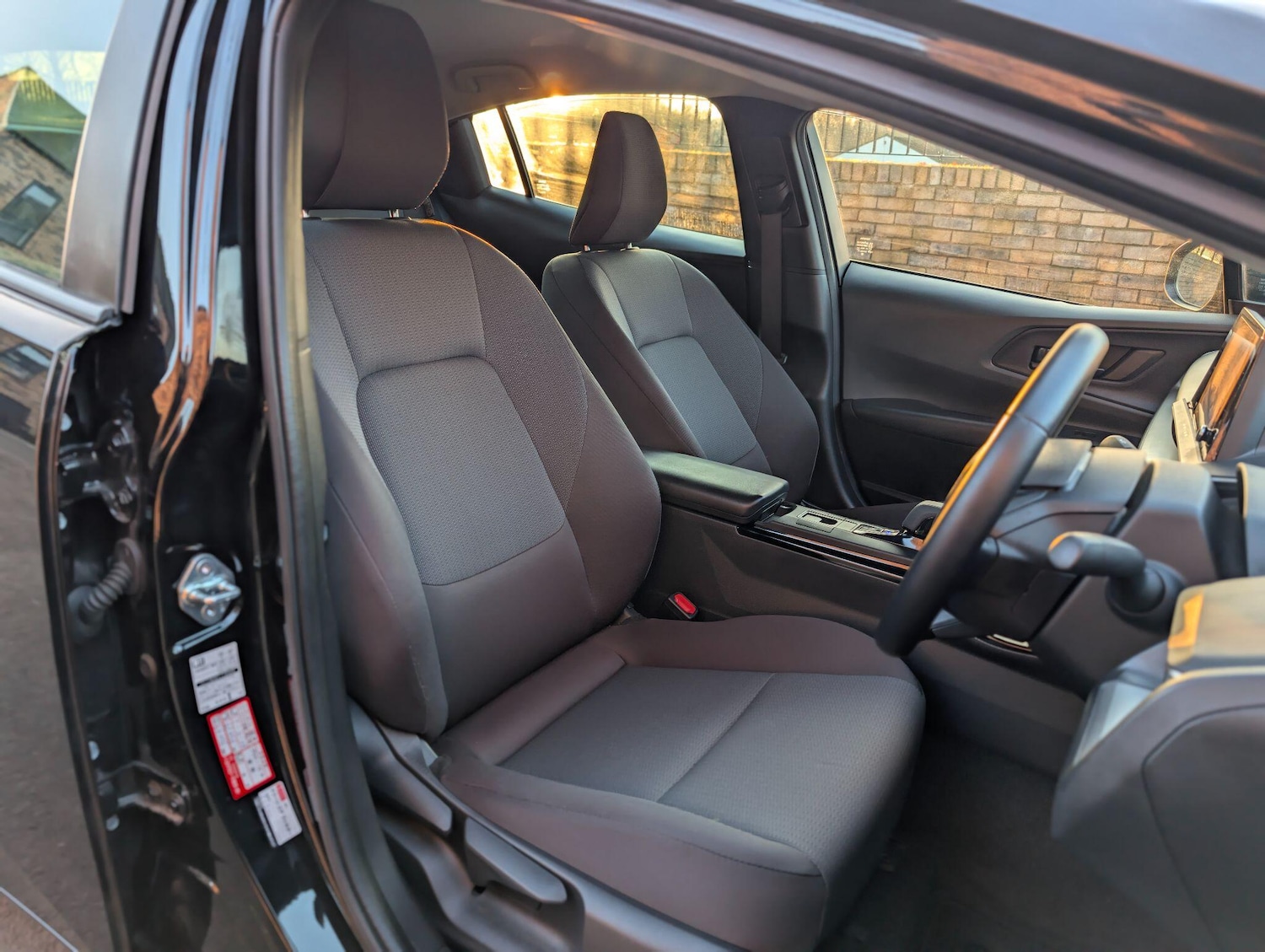 Used Toyota Prius for sale - 77784132: Photo 15