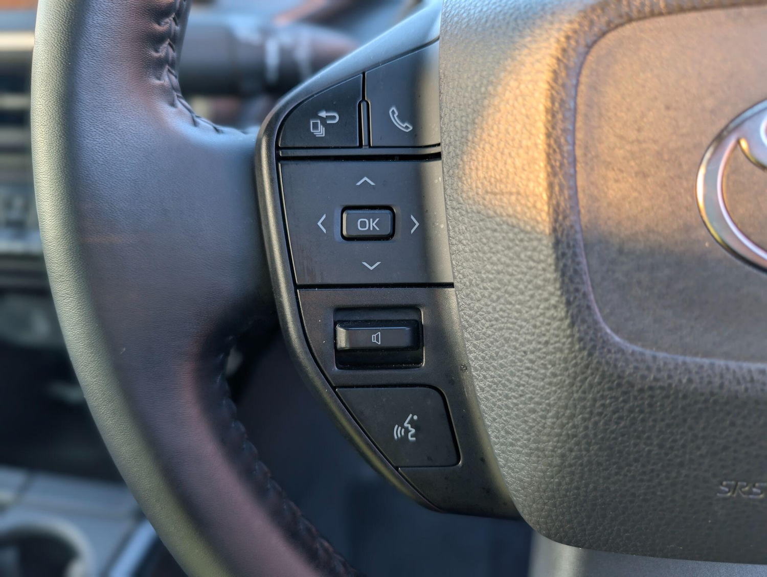 Used Toyota Prius for sale - 77784132: Photo 22