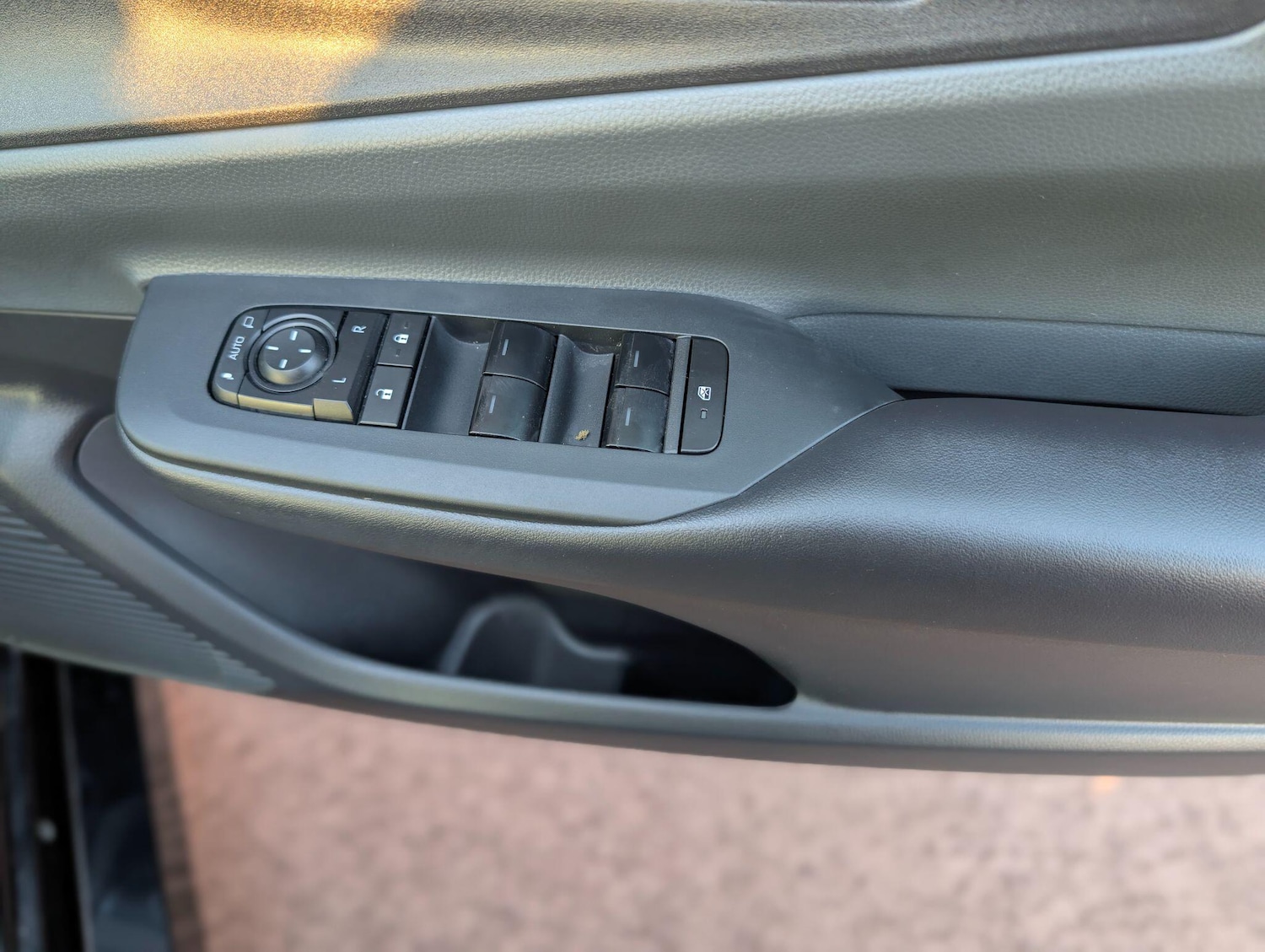 Used Toyota Prius for sale - 77784132: Photo 26