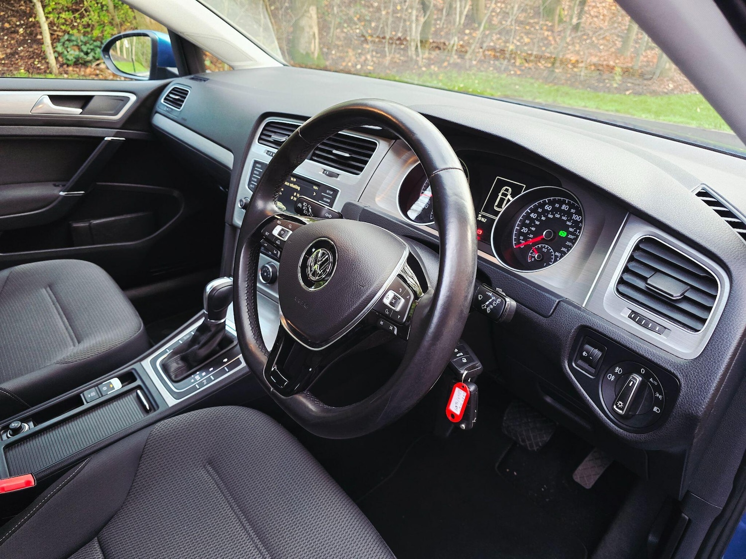 Used Volkswagen Golf 2015 for sale - 76926523: Photo 10