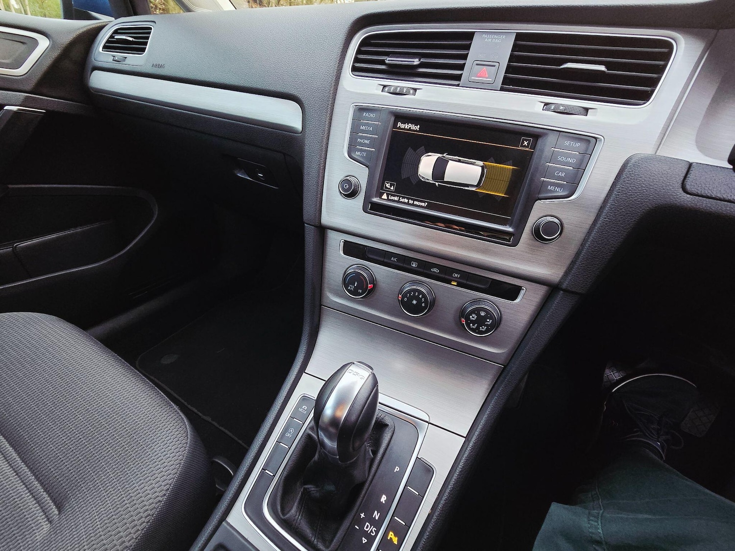 Used Volkswagen Golf 2015 for sale - 76926523: Photo 11