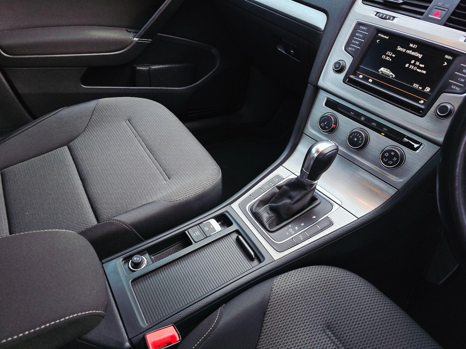 Used Volkswagen Golf 2015 for sale - 76926523: Photo 12