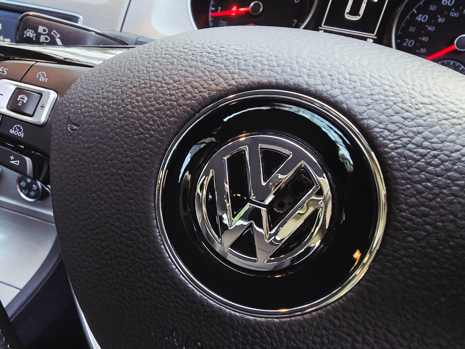 Used Volkswagen Golf 2015 for sale - 76926523: Photo 42