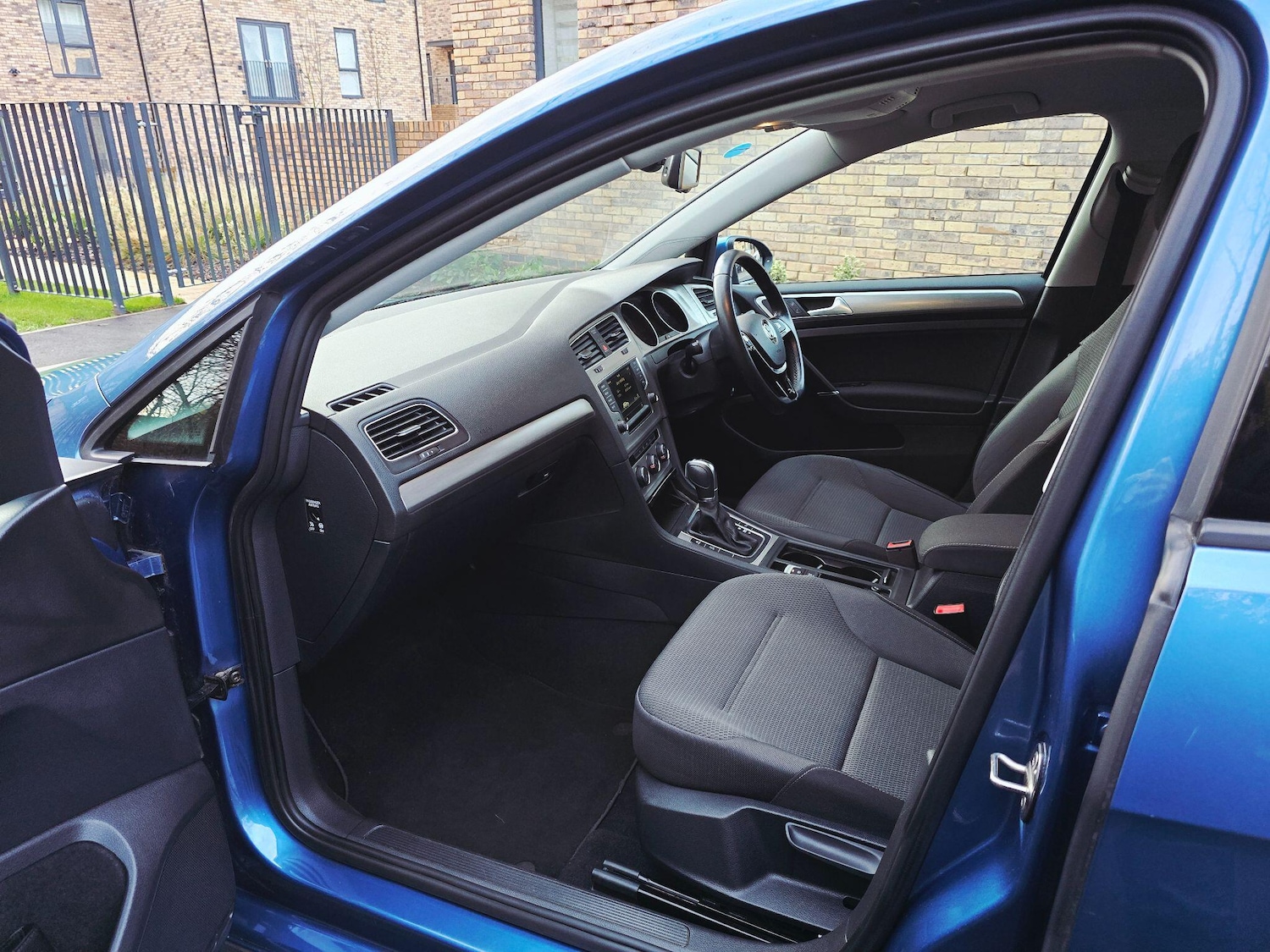 Used Volkswagen Golf 2015 for sale - 76926523: Photo 54