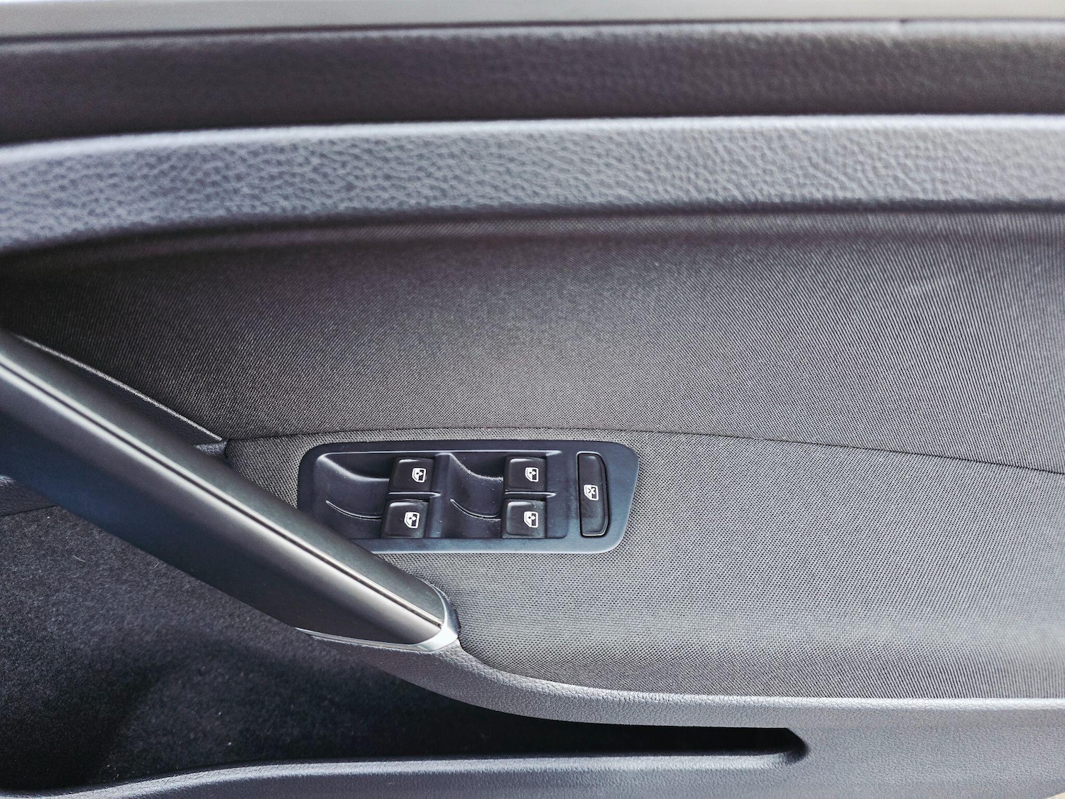 Used Volkswagen Golf 2015 for sale - 76926523: Photo 64