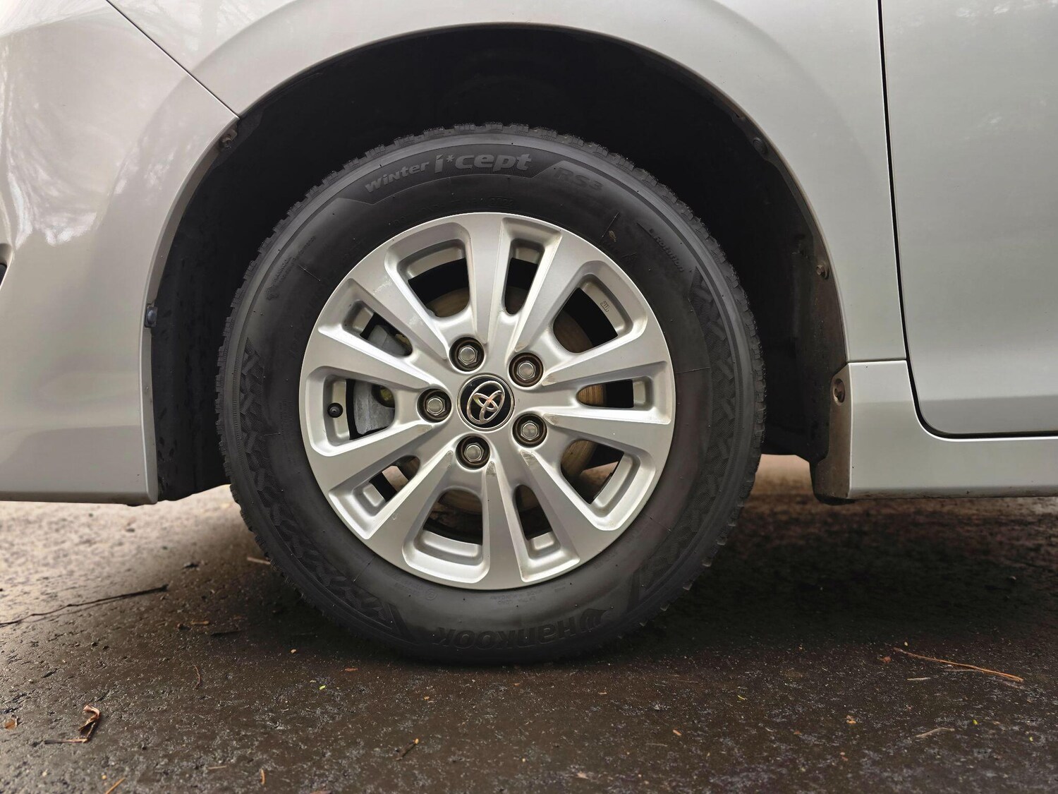 Used Toyota Noah 2024 for sale - 76865372: Photo 35