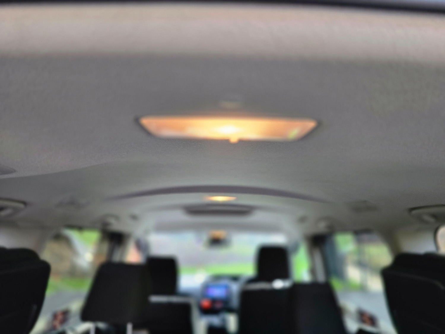 Used Toyota Noah 2024 for sale - 76865372: Photo 44