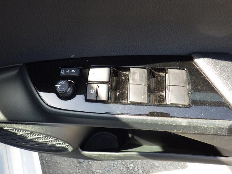 Used Toyota Prius for sale - 77469130: Photo 12