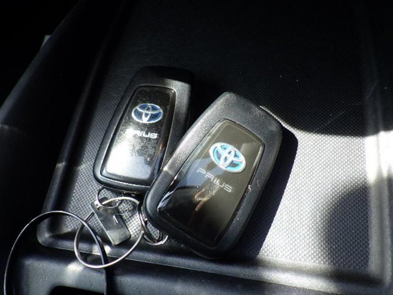 Used Toyota Prius for sale - 77469130: Photo 13