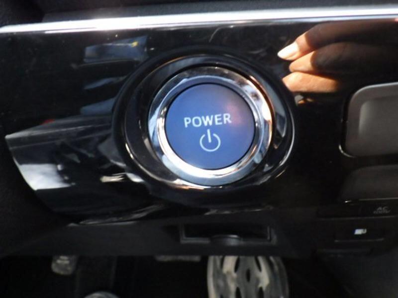 Used Toyota Prius for sale - 77469130: Photo 32