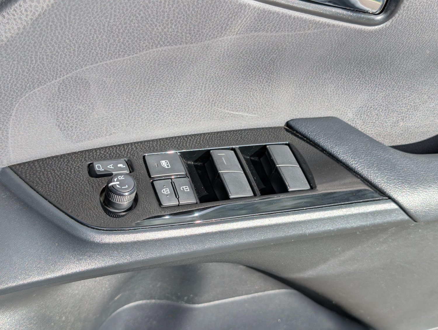 Used Toyota Prius for sale - 77469130: Photo 58