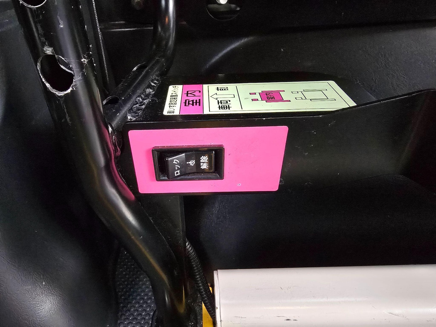 Used Toyota HiAce for sale - 76865380: Photo 18