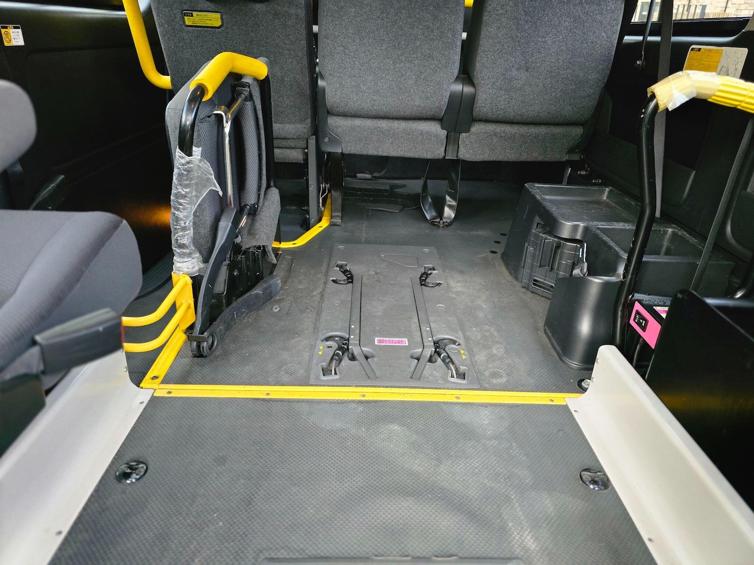 Used Toyota HiAce for sale - 76865380: Photo 27