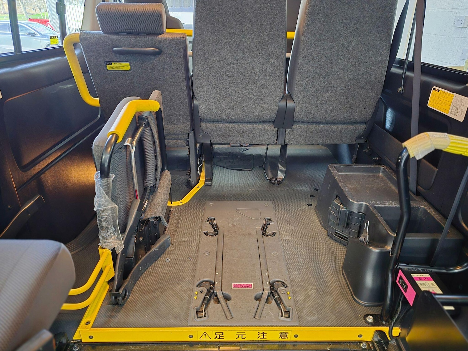 Used Toyota HiAce for sale - 76865380: Photo 62