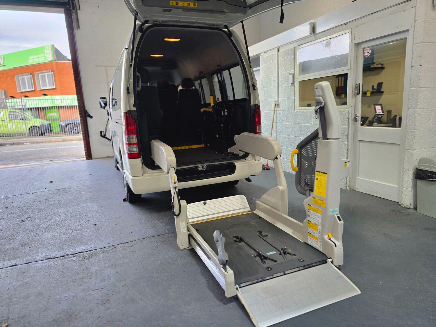 Used Toyota HiAce for sale - 76865380: Photo 68