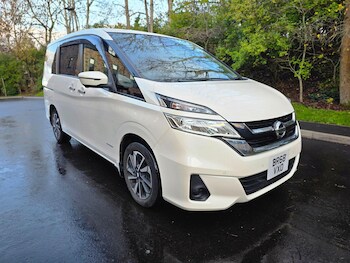 Used Nissan Serena 2024 for sale - 77320295: Photo