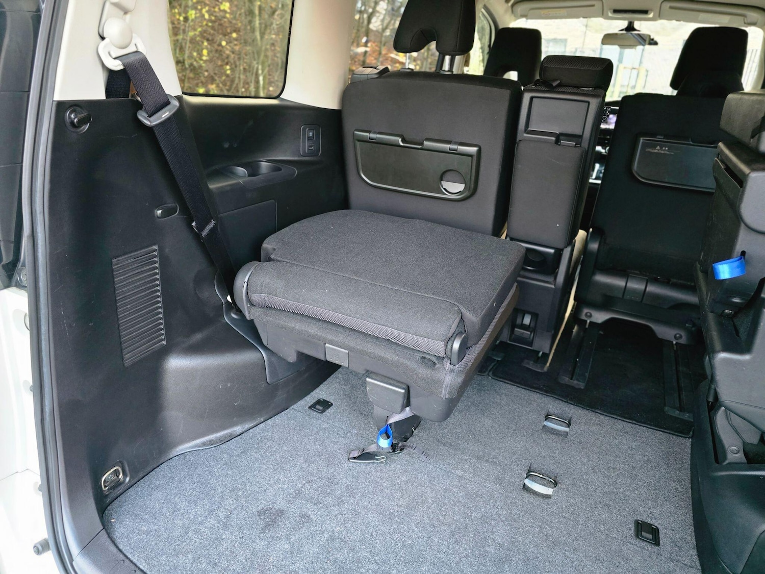 Used Nissan Serena 2024 for sale - 77320295: Photo 20