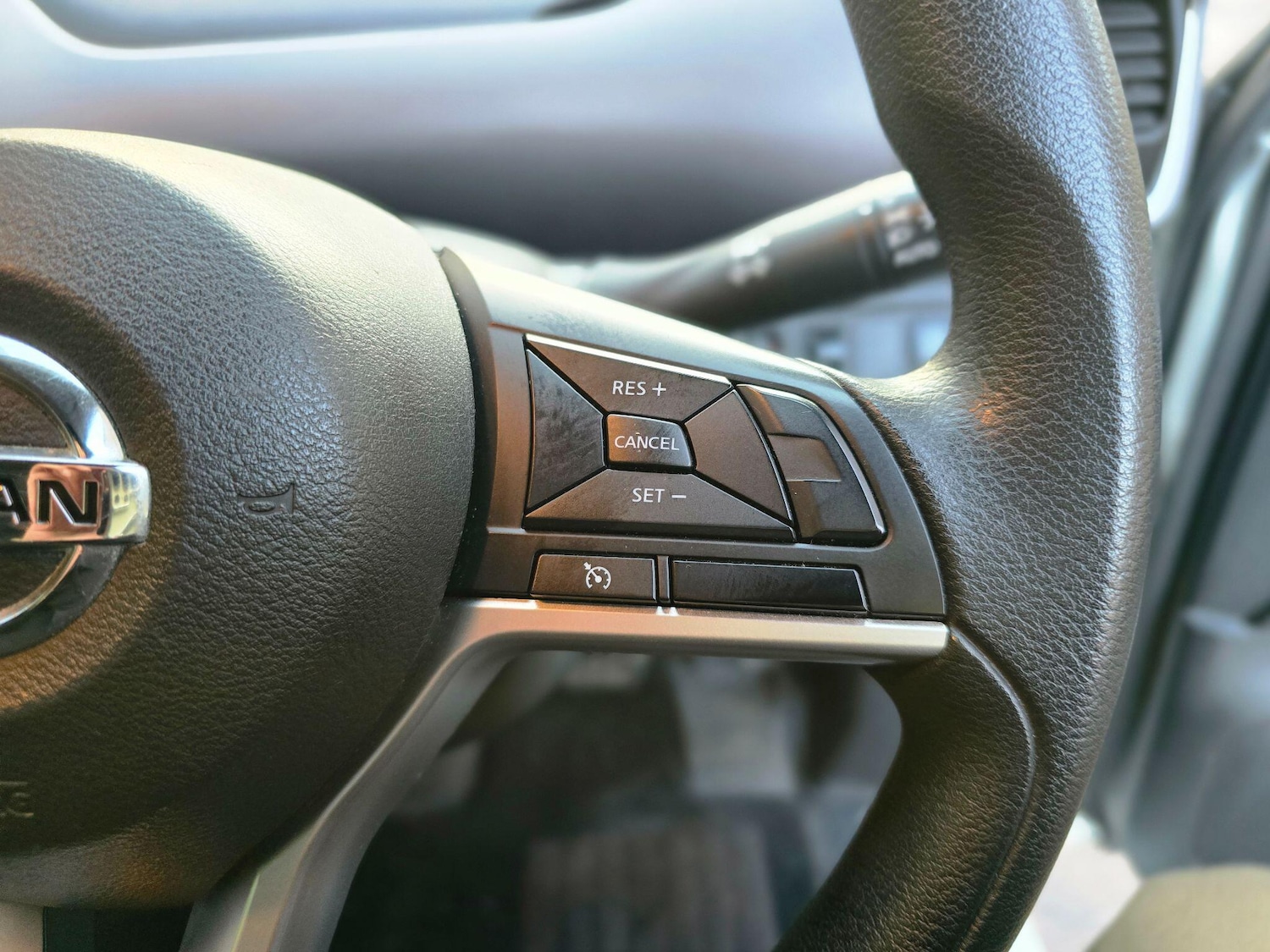 Used Nissan Serena 2024 for sale - 77320295: Photo 25