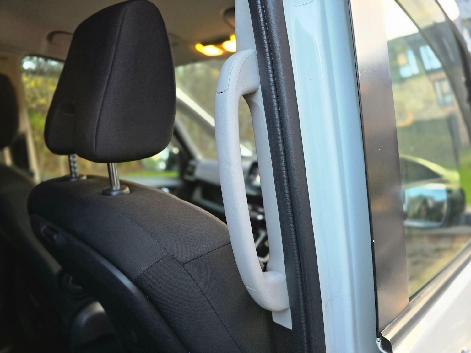 Used Nissan Serena 2024 for sale - 77320295: Photo 61