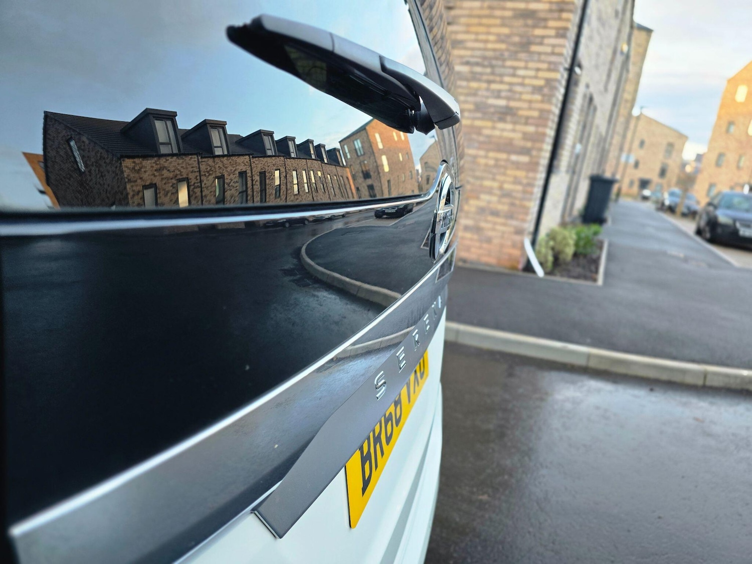 Used Nissan Serena 2024 for sale - 77320295: Photo 76