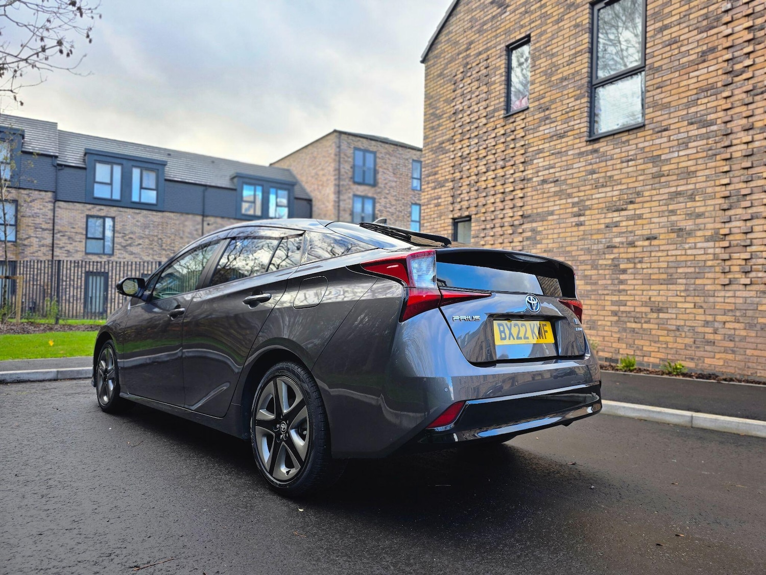 Used Toyota Prius for sale - 76865498: Photo 4