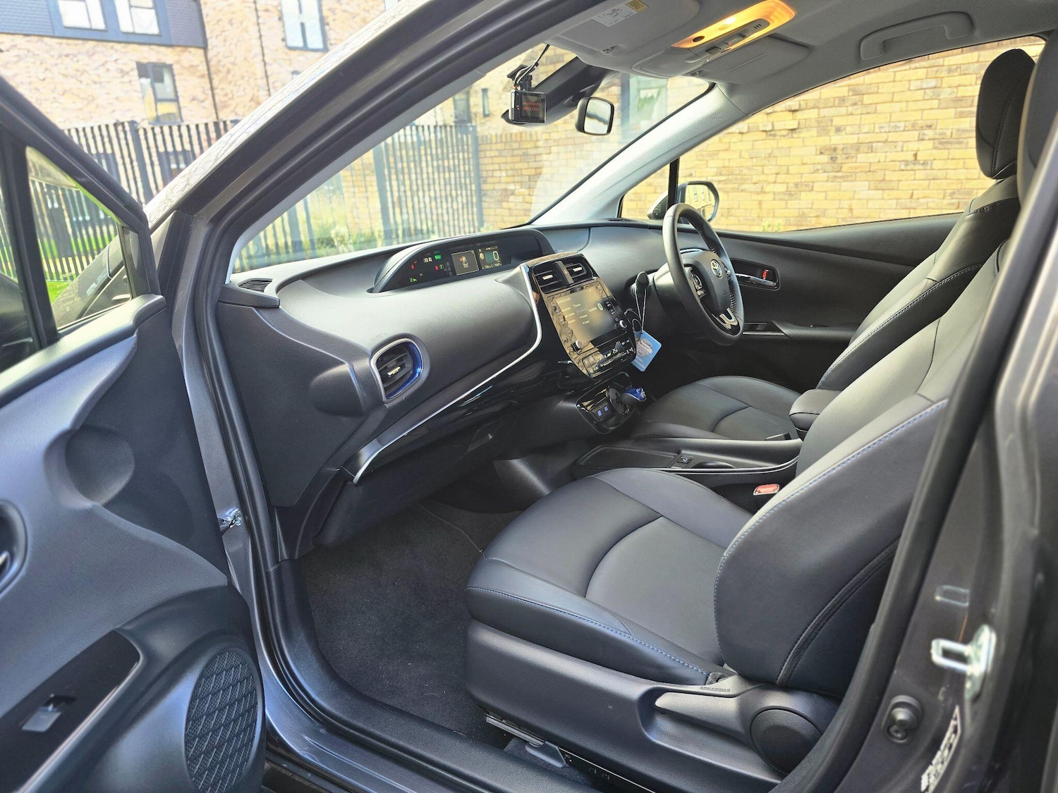 Used Toyota Prius for sale - 76865498: Photo 8