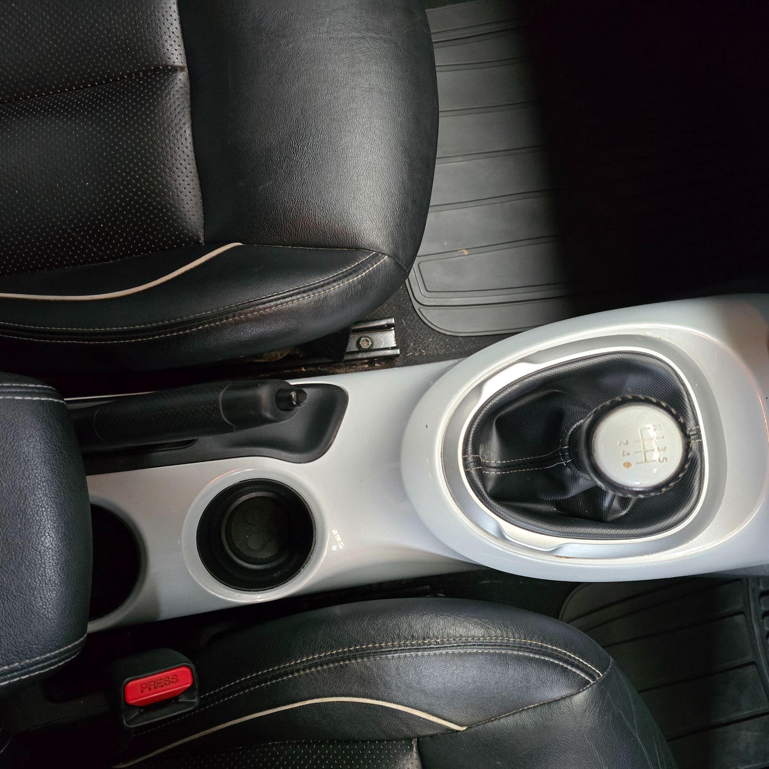 Used Nissan Juke 2014 for sale - 76691157: Photo 11