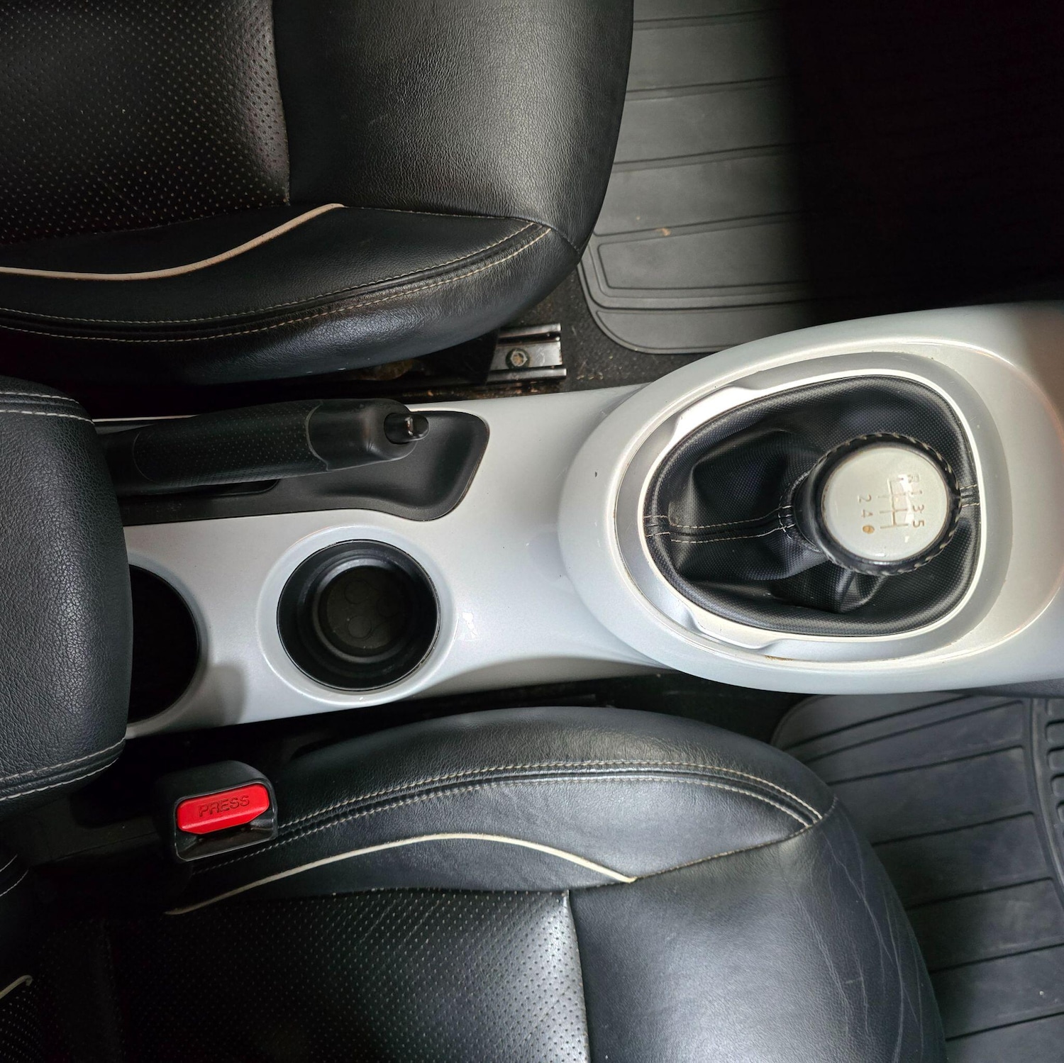 Used Nissan Juke 2014 for sale - 76691157: Photo 12