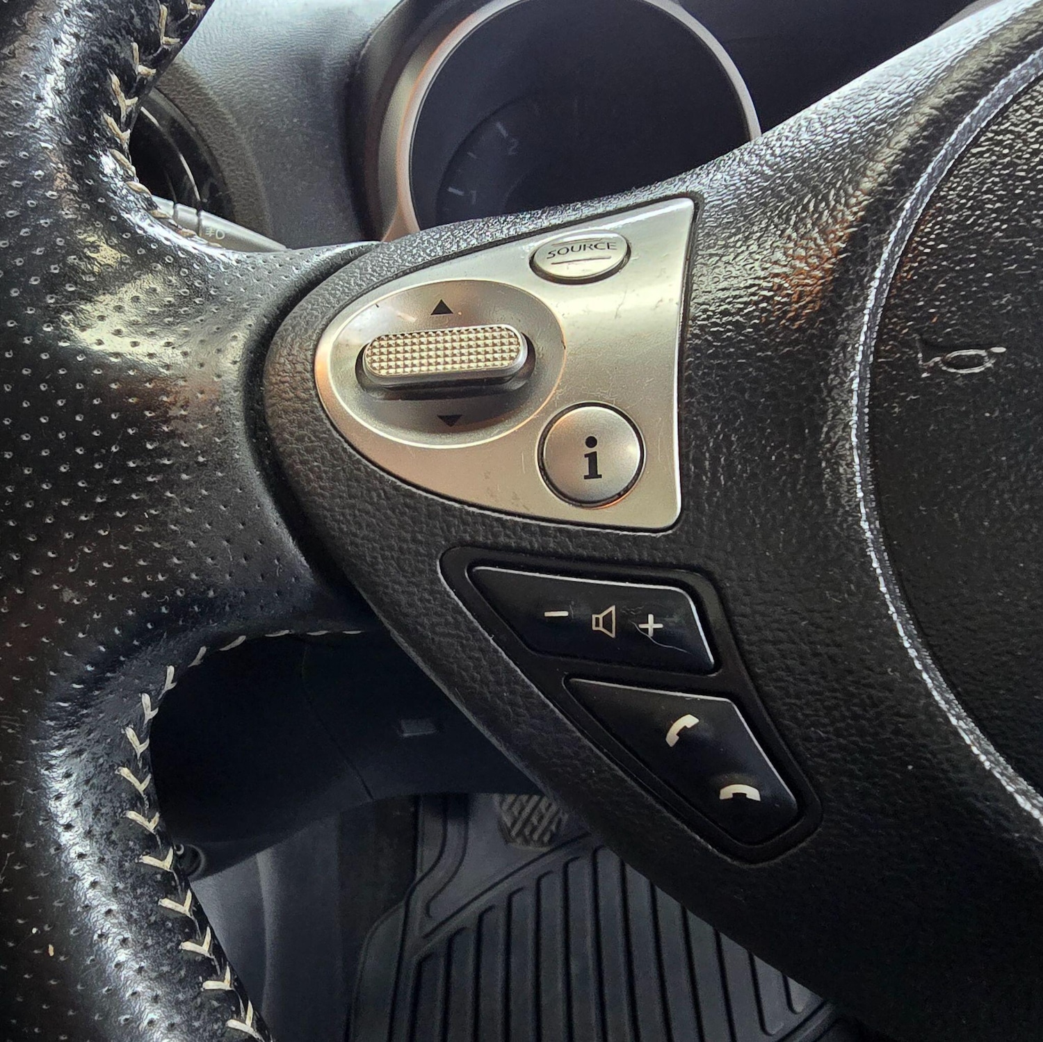 Used Nissan Juke 2014 for sale - 76691157: Photo 20