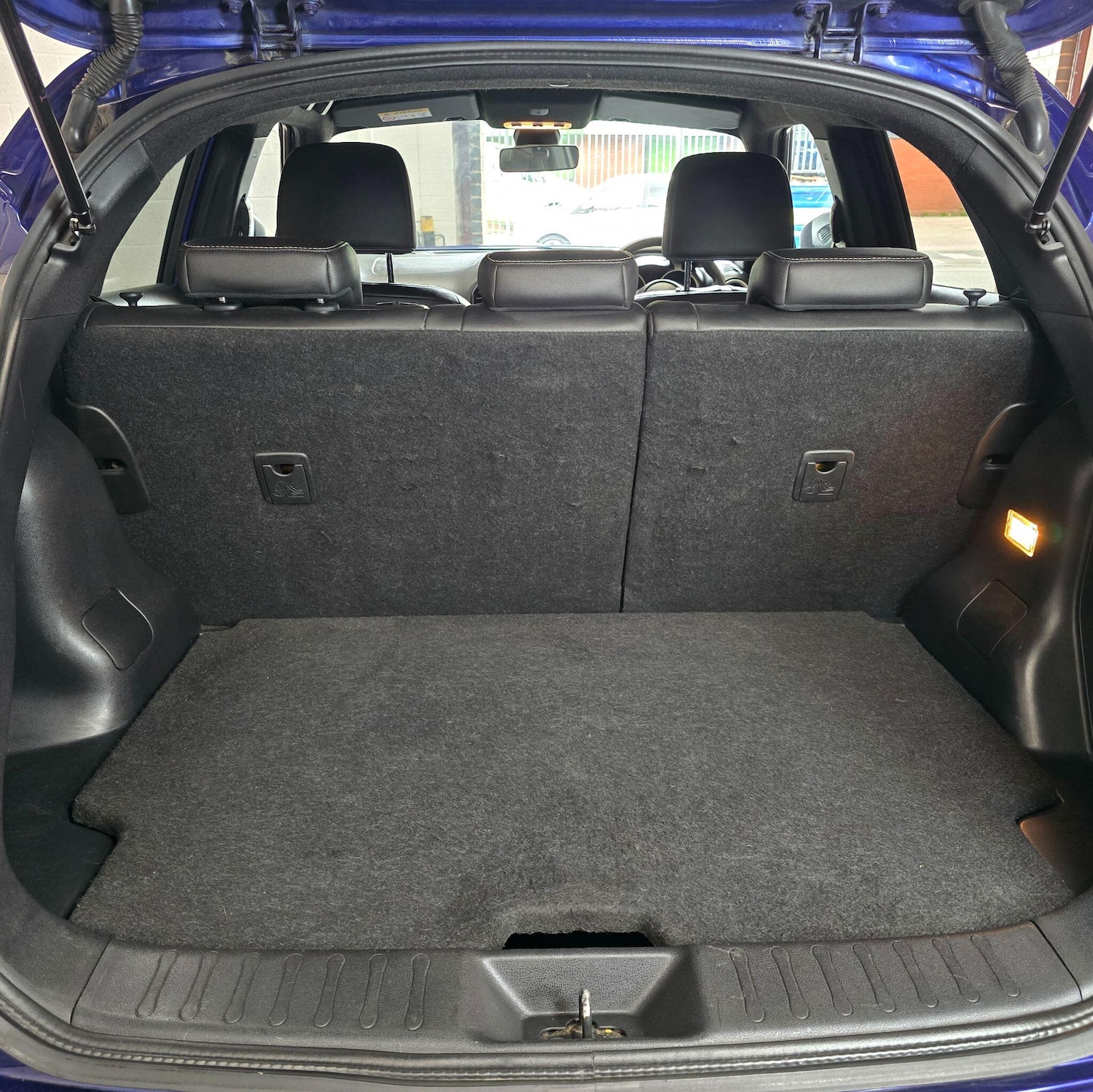 Used Nissan Juke 2014 for sale - 76691157: Photo 24