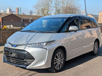 Used Toyota Estima 2017 for sale - 77783921: Photo