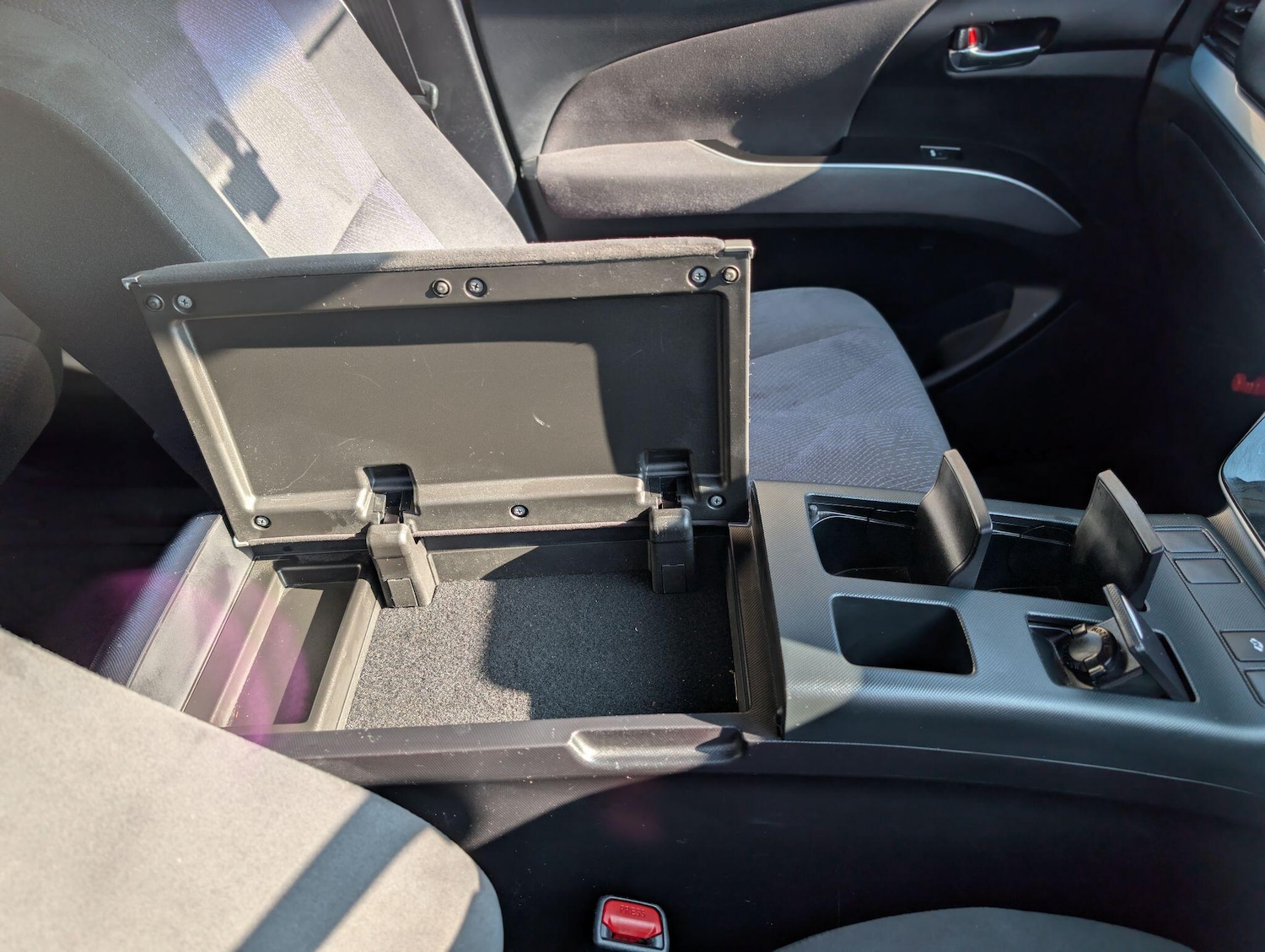 Used Toyota Estima for sale - 77783921: Photo 61