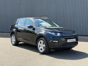 Used Land Rover Discovery Sport 2019 for sale - 78822421: Photo