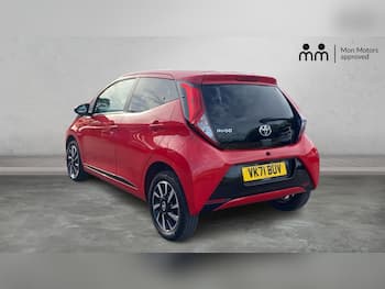 Used Toyota AYGO 2021 for sale - 79545824: Photo