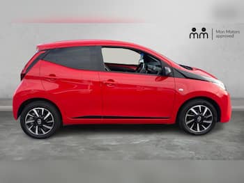 Used Toyota AYGO 2021 for sale - 79545824: Photo