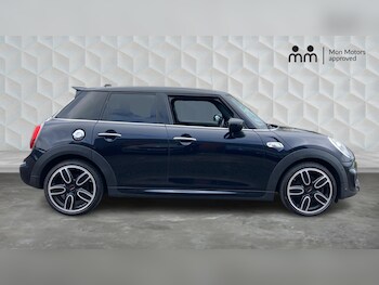 Used MINI Hatch 2020 for sale - 77678517: Photo
