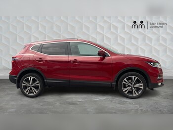 Used Nissan Qashqai 2017 for sale - 78698770: Photo