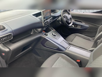 Used Peugeot Rifter 2020 for sale - 77678513: Photo