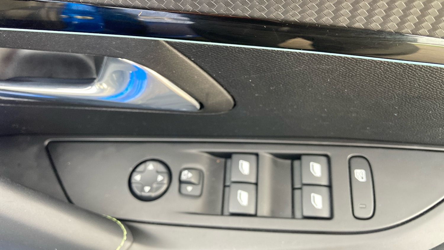 Used Peugeot 208 2022 for sale - 77678524: Photo 12