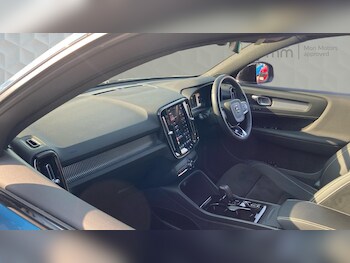Used Volvo XC40 2022 for sale - 79174028: Photo