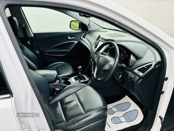 Used Hyundai Santa Fe 2016 for sale - 76753908: Photo 4