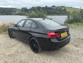 Used BMW 3 Series 2018 for sale - 79280581: Photo