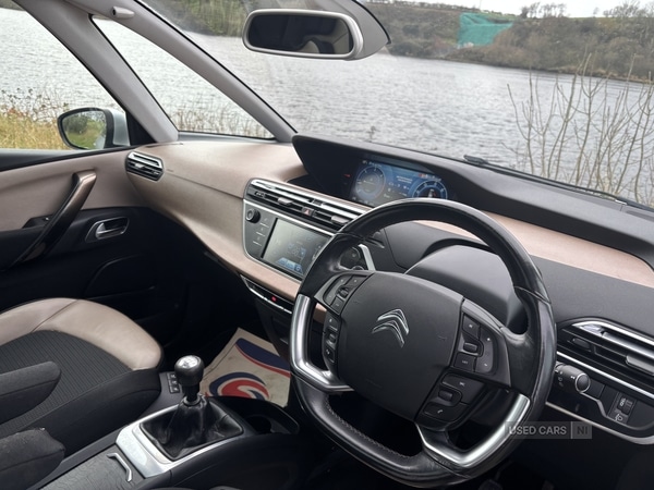 Used Citroen C4 Picasso 2014 for sale - 76513957: Photo 5