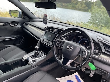 Used Honda Civic 2019 for sale - 75757919: Photo